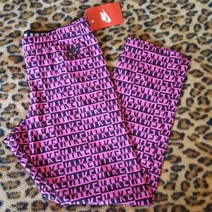 Nike Workout Capri Leggings NWT